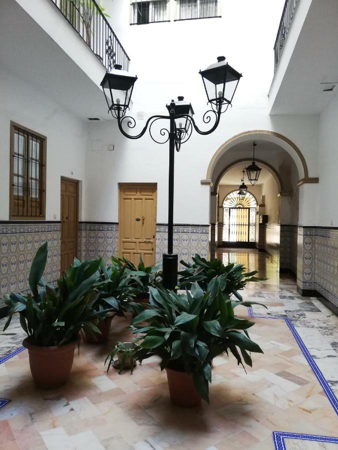 Hispalis Puerta Carmona Sevilla Exterior foto